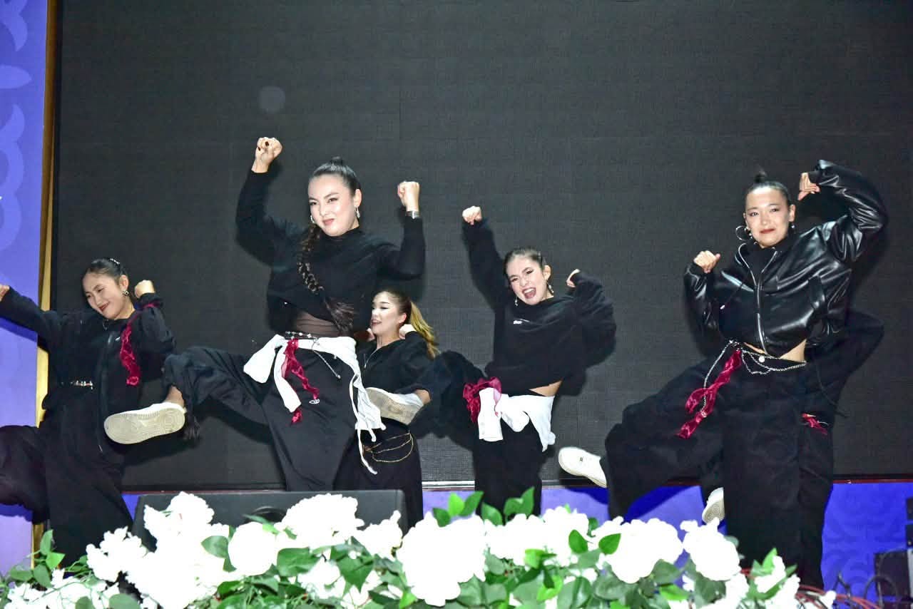 🇬🇧 KazNARU STUDENTS WIN GRAND PRIX AT THE SHABYT – 2026 NATIONAL CREATIVE FESTIVAL! 🏆