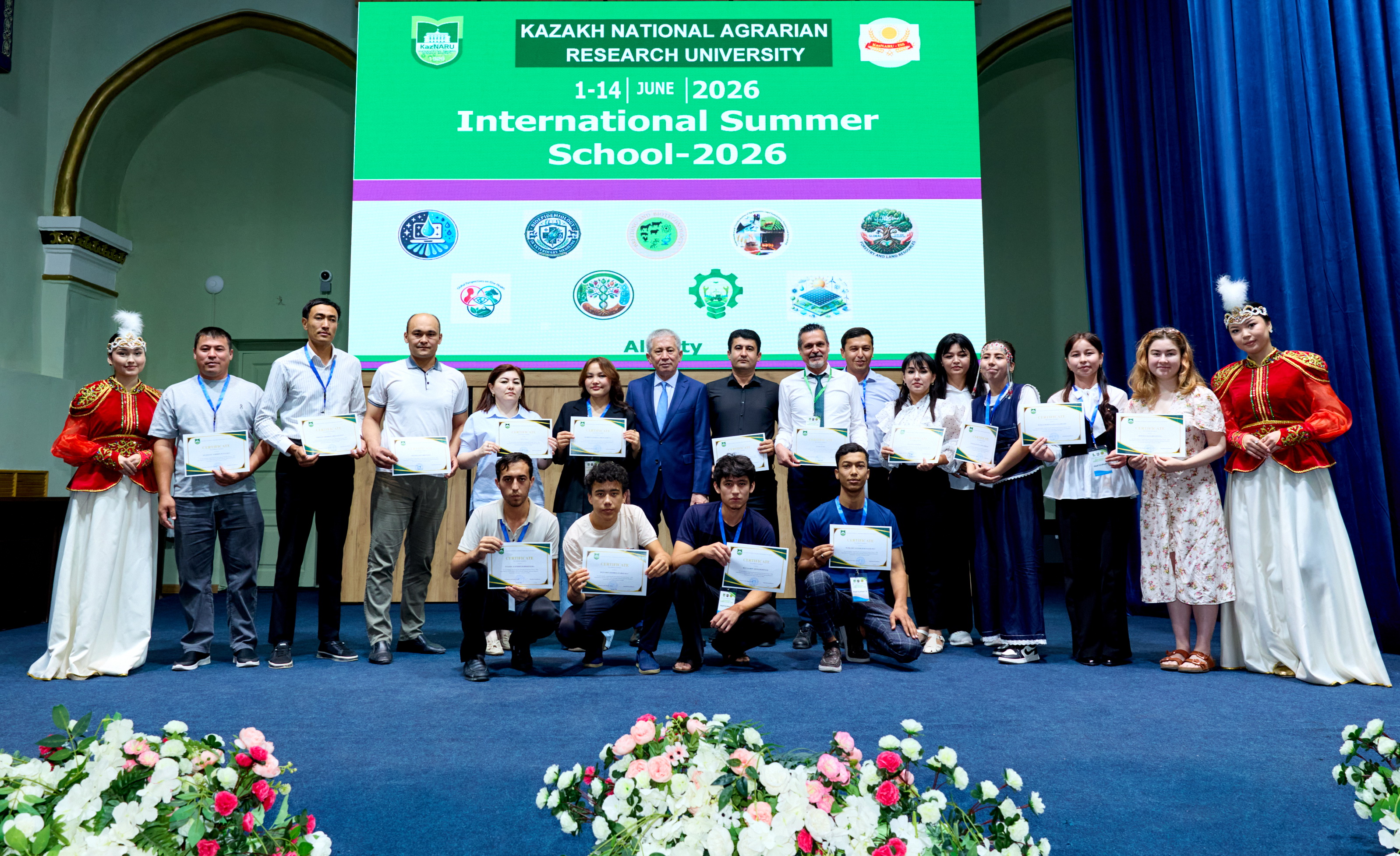 В KazNARU ЗАВЕРШИЛАСЬ МЕЖДУНАРОДНАЯ ЛЕТНЯЯ ШКОЛА – 2026