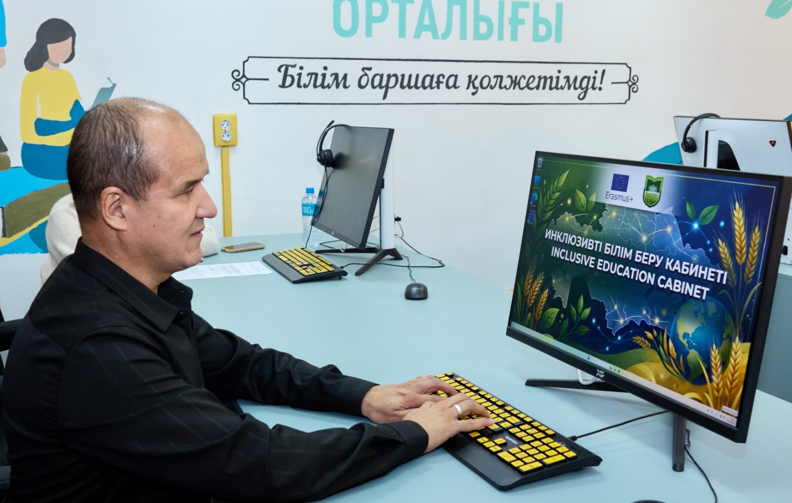 KazNARU-да ИНКЛЮЗИВТІ ОРТАНЫ ДАМЫТУҒА АРНАЛҒАН ВОРКШОП ӨТТІ